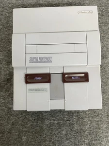 Vintage Super Nintendo SNES Console SNS-001 Japan Classic 90s Gaming System - Picture 1 of 9