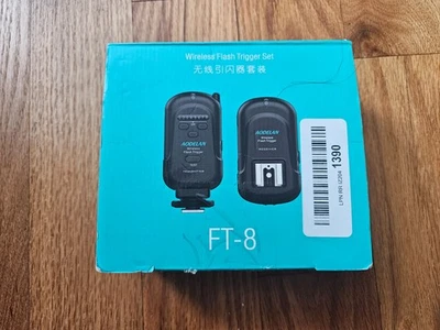 Aodelan FT-8 Wireless Flash Trigger Set Transmitter and Receiver Kit - Image 1 of 4