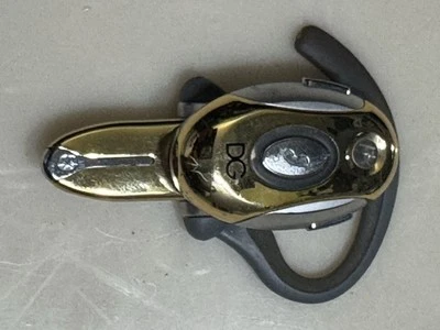 🔥RARE Motorola H700 Bluetooth Headset Dolce Gabbana Edition Gold 98778H d&g Box - Image 1 of 4