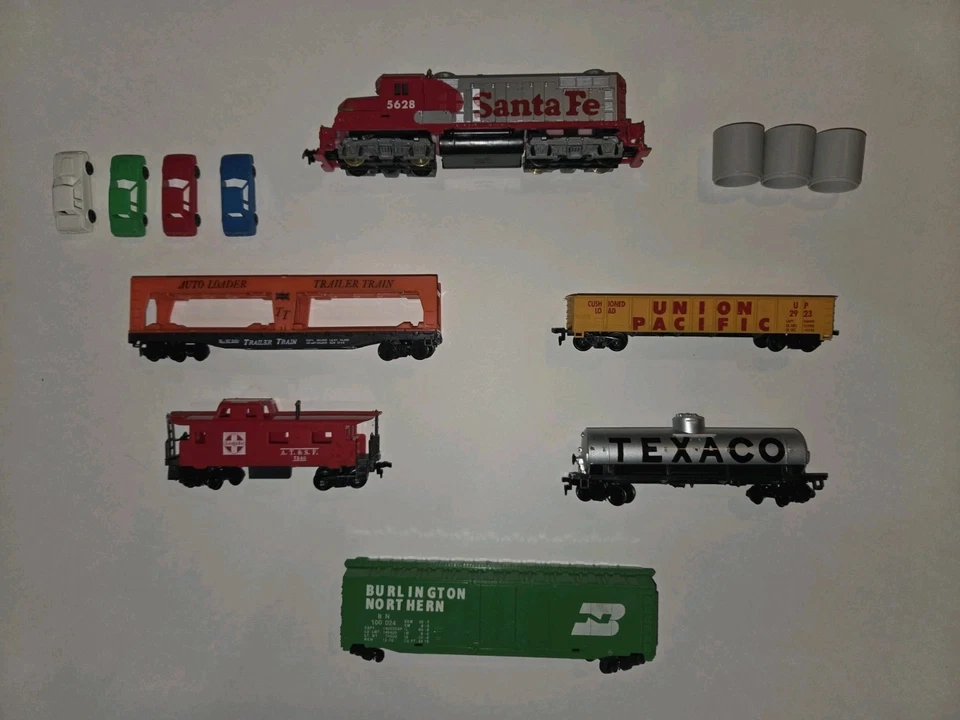 Tyco Rail Master Giant 72 Piece Set (Incomplete) Vintage - Image 1 of 4