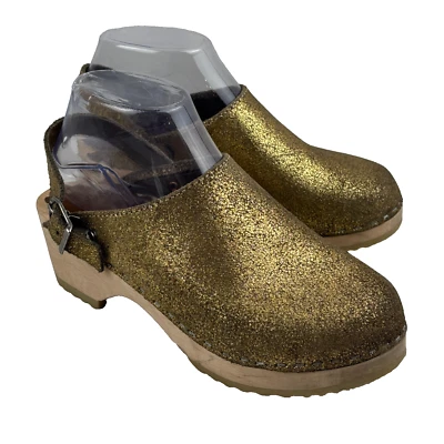 Hanna Andersson Gold Glitter Clog Youth Girls EU 36 Buckle Adjustable Wood Sole - Image 1 of 4