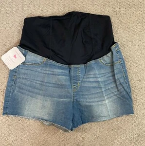 Isabel Maternity Sz 20W Midi Short Jean Shorts NWT - Picture 1 of 9