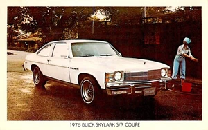 ANTIQUE AUTO, 1976 BUICK SKYLARK COUPE, VINTAGE POSTCARD (X535) - Picture 1 of 2