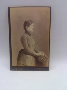 B&W Early 1900s Cabinet Card Young Woman Posed HOUGH Photos Winston-Salem NC - Picture 1 of 2