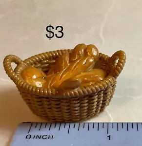 New Dollhouse Miniature 1:12 Scale Bread Basket - Picture 1 of 1