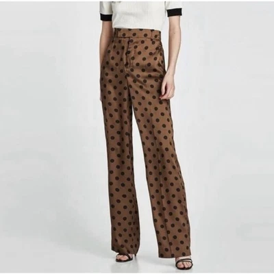 Calça Zara Feminina Marrom e Preta Bolinhas Perna Larga Cintura Alta Feminina Tamanho XS - Imagem 1 de 4