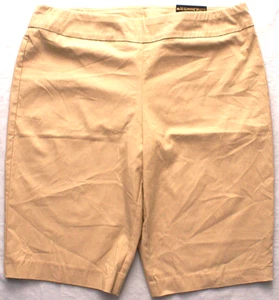 Chico's 3S So Slimming Brigitte Bermuda Shorts Beige/Khaki, Womens 16S, NEW - Picture 1 of 4