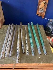 Meccano Early Mixed Eras Joblot 25 Fori Angolari Travi Usato Gioco Indossato 41 Pezzi - Foto 1 di 5