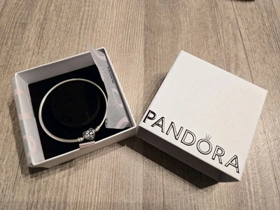 Pandora 593400C01-17 Armreifen - Nachthimmel Herz Verschluß - Sterling Silber - - Bild 1 von 3
