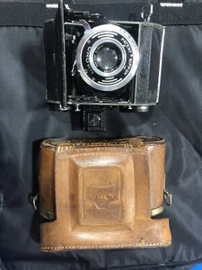 RARE VINTAGE MINOLTA Crown FOLDING CAMERA W/ CASE 75mm PATENT NIPPON CROWN WWII - Picture 1 of 9