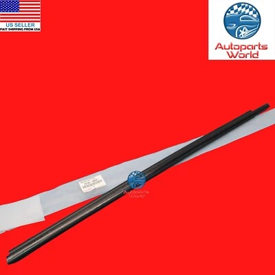 GENUINE LEXUS 04-09 RX330/350/400h LEFT DRIVER DOOR BELT MOLDING 75720-48031 - Image 1 of 3