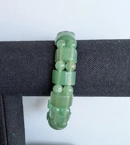Lee Sands Green Aventurine Beaded Stretch Bracelet - Picture 1 of 2