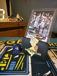 MLB Topps Now 2025 - Yankees de Nueva York primero en la historia de MLB con 3 marcos de 4+ HR - Imagen 1 de 2