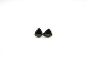 Pendientes de poste de triángulo de ónix en plata esterlina sólida '925' - ¡NUEVOS! - Imagen 1 de 1