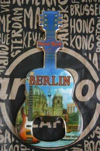 Neu -- Hard Rock Cafe Bottleopener   BERLIN - Bild 1 von 1