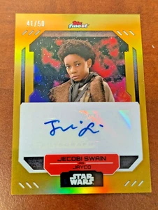 Jacobi Swain 2023 Topps Finest Gold Auto /50 Star Wars - Foto 1 di 4