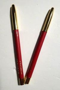 2 Stück Mary Kay ERDBEERE (4882) Lip Liner HOLZ Stift VINTAGE - SELTEN!! - Bild 1 von 3