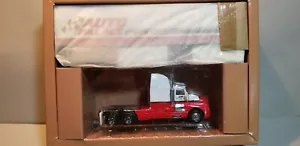 Tractor y remolque automático Hartoy/Pem M70510 a escala 1/64 modelo diecast - Imagen 1 de 3