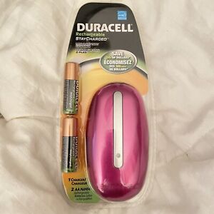 New Sealed DURACELL RECHARGEABLE MINI 2 Battery Charger Pink w/ 2 AA NiMH batt 
