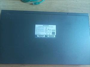 NETGEAR GS728TP-100NAS ProSafe 24 Port Gigabit Poe Smart Switch - Zdjęcie 1 z 2