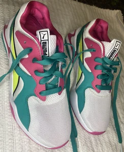 ❄️NEW❄️ Beautiful Women's PUMA Nova Sneakers 370469-01 White/Pink/Teal Size 8 - Picture 1 of 5