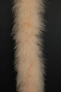 MARABOU PLUMA BOA 22 gramos - BEIGE 2 yardas 3 pulgadas de ancho vestido/disfraz/halloween - Imagen 1 de 3