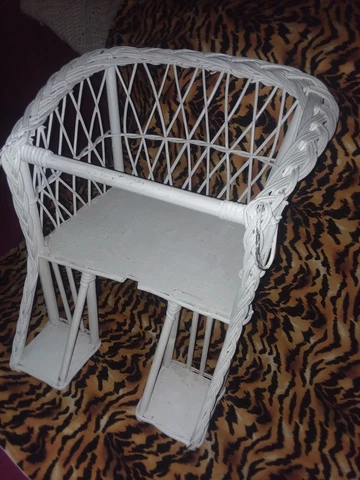 Vintage wicker child's chair / table seat Cover