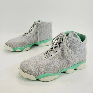 Unisex Kids Athletic Shoes Gray Green Mid Top Lace Up Round Toe 8.5M - Picture 1 of 9