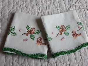 Vtg White Cotton Tubing Embroidered Birds Crochet Edging Pillowcases Unused - Picture 1 of 8