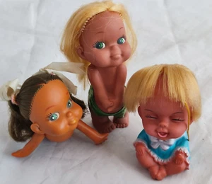 3 kleine Sammel Püppchen - Hawaii Japan ? - Gummipüppchen Nackedei 60er Jahre ? - Bild 1 von 10