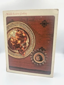 Middle Eastern Cooking 1969 Cookbook + Handwritten Recipes - Time Life Books - Picture 1 of 16