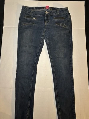 Почти знаменитый Y2K заниженной узкие искусственно состаренные джинсы женщин Jr размер 9 - Изображение 1 из 4