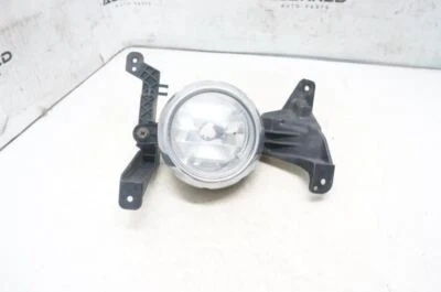 Luz antiniebla derecha para pasajero delantero Kia Sorento 2012 922021U000 OEM  Foto 1 de 4
