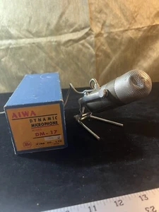 VINTAGE AIWA DYNAMIC DM-17 MICROPHONE W/BOX JAPAN MESH DOME - Picture 1 of 16