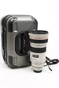 Canon EF 300mm f2.8 L IS USM Lens #392 - Picture 1 of 7