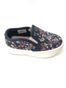 Zapatillas sin cordones informales florales Carter's para bebé niña talla 5 M/20 ($) - Imagen 1 de 6