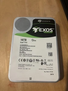 Seagate EXOS X16 16TB 256MB 7200rpm 3.5" SATA 6Gb/s Enterprise HDD ST16000NM001G - Afbeelding 1 van 3