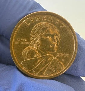 2000 D Sacagawea One Dollar Coin US Liberty (in storage since 2000) - Picture 1 of 3