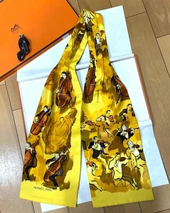 HERMES 100% Seda Ascot Corbata CONCIERTO Francia Amarillo Marrón en Caja #4415 - Imagen 1 de 6