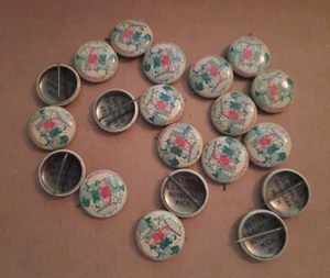 Vintage Childrens Day Pinback buttons. Set of 20. Hat pins, Red & Green - Imagen 1 de 3