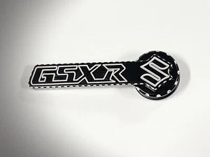 GSXR BLACK DIAMOND CUT RIGHT SIDE EXHAUST PLUG 2001-2007 SUZUKI GSXR 750 - Picture 1 of 4