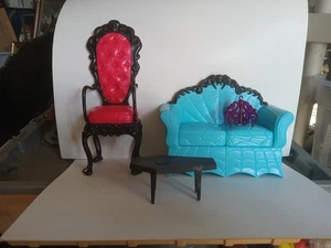 Monster High Möbel 4 Stück - Bild 1 von 4