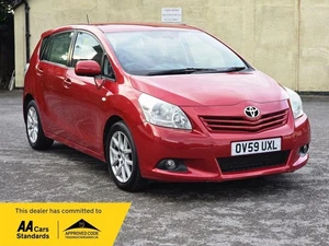2010 Toyota Verso 2.0 D-4D T Spirit Euro 4 5dr MPV Diesel Manual - Picture 1 of 24