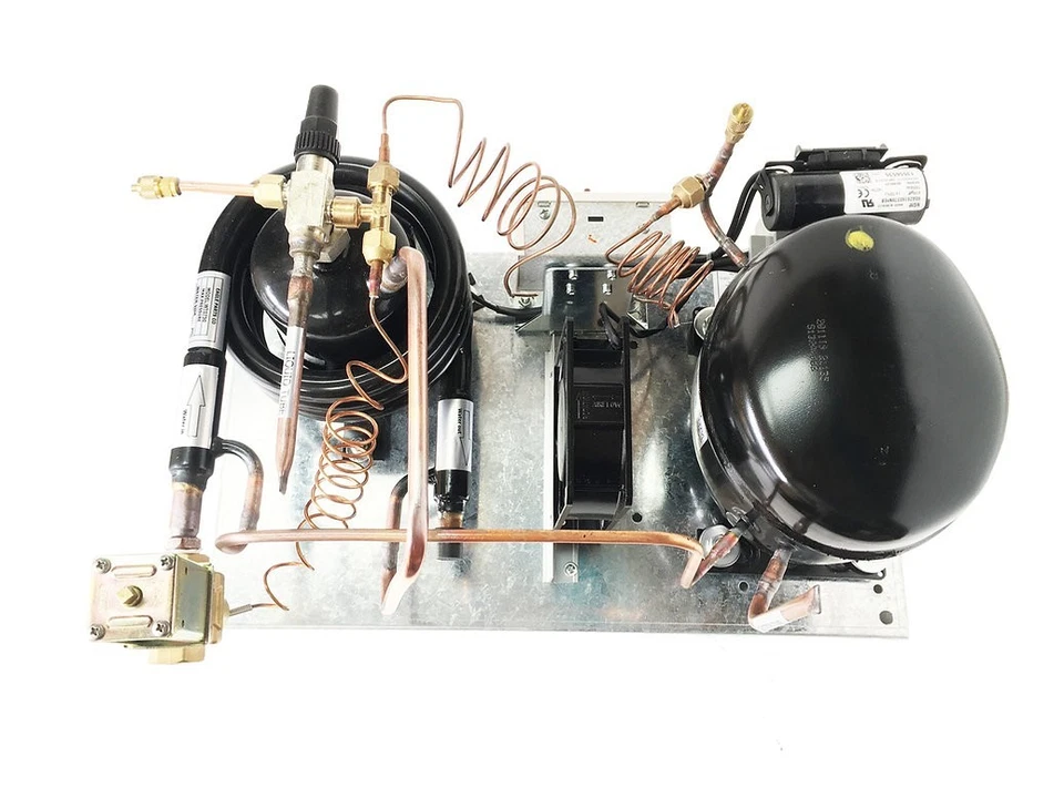 Unidad de condensación refrigerada por agua Embraco NT6215Z, 1/2 HP, alta temperatura, R134a, 115 V Foto 1 de 1