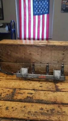 10-12 MAZDA CX7 12-17 MAZDA 5 09-13 MAZDA 6 RAMPA DE RIEL DE COMBUSTIBLE CON 3 INYECTORES 2,5 L Foto 1 de 4