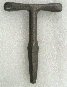 Square Drive Cam Lock Iron T-handled 1/8inch-tip Square Drive Key 0024 - Picture 1 of 3