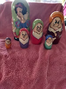 Muñecas rusas de madera vintage Disney Blancanieves y los siete enanitos - Imagen 1 de 6