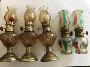 Miniature Vintage glass oil lamps (lot of 5) Hong Kong - Picture 1 of 4