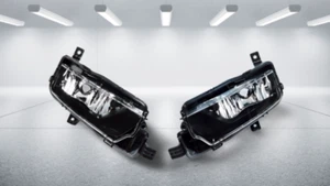 VOLKSWAGEN CRAFTER 2017-2023 FRONT BUMPER FOG LIGHT SPOT LAMP RIGHT LEFT PAIR - Picture 1 of 4