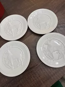 Set (8) Pottery Barn Donder Reindeer Salad Dessert Plates Embossed White New - Picture 1 of 5
